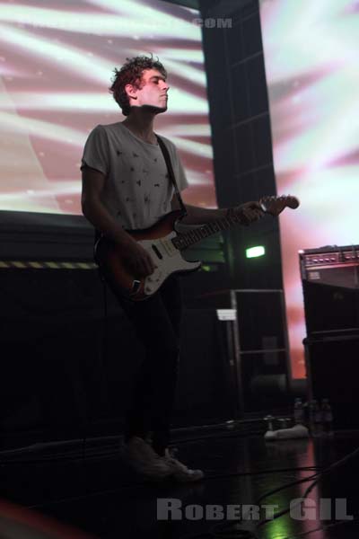 SUUNS - 2014-10-01 - PARIS - Gaite Lyrique - 